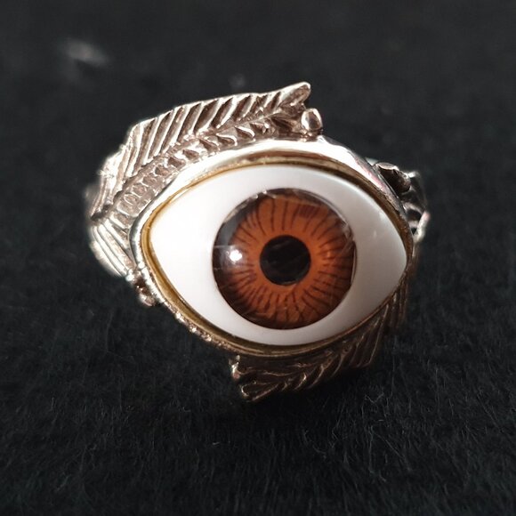 One of a Kind Bold Vintage 925 Sterling Silver Evil Eye Protection Ring - Picture 6 of 14